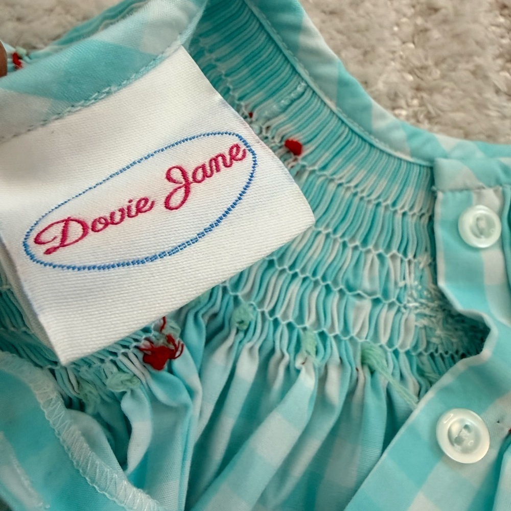 Like New! Toddler Girl’s Smock Santa Dress - Size 2T - Picture 6 of 6